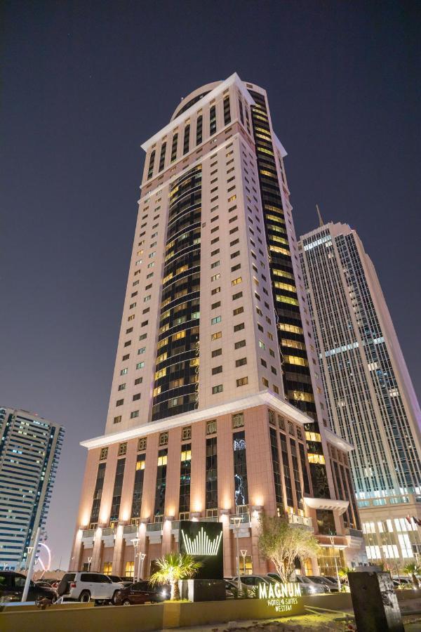 Magnum Hotel & Suites West Bay ドーハ エクステリア 写真