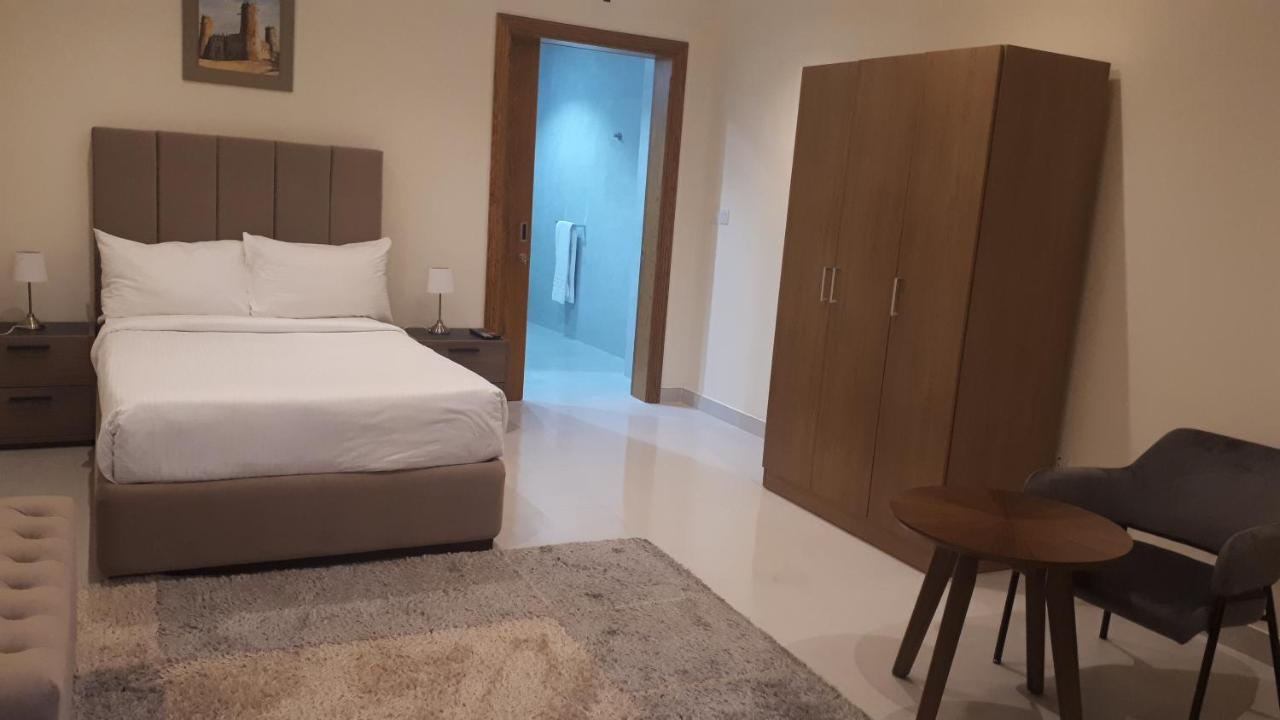 Magnum Hotel & Suites West Bay ドーハ エクステリア 写真