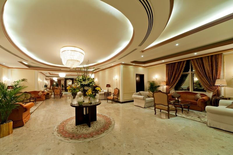 Magnum Hotel & Suites West Bay ドーハ エクステリア 写真
